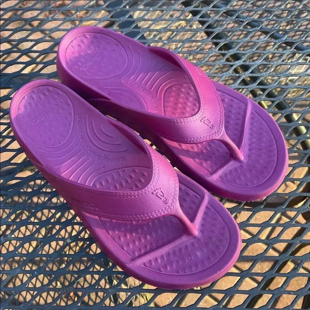 NUUSOL WOMEN'S CASCADE RECOVERY FLIP FLOP Size 8 CA-Dusty Rose ?